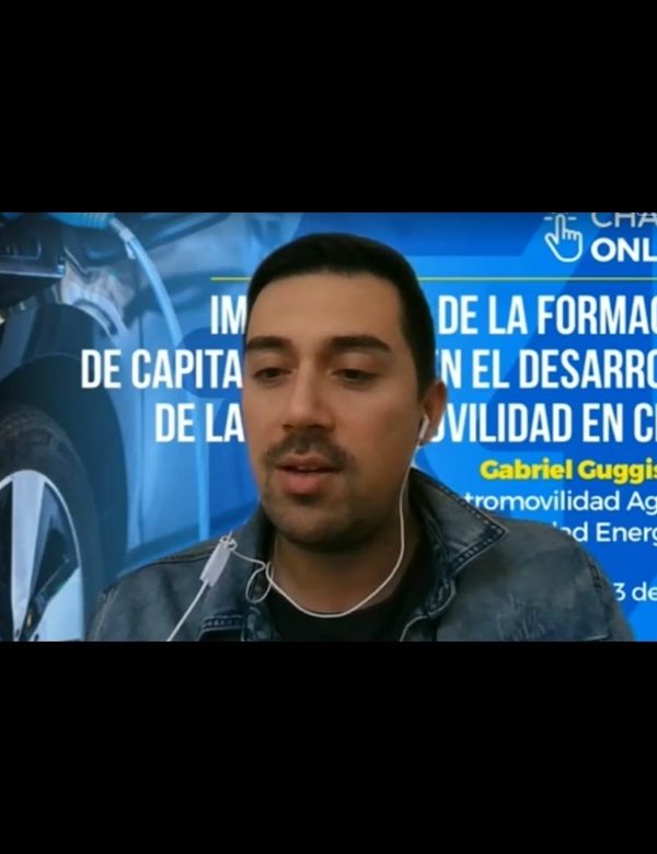 Presentaci%C3%B3n Gabriel Guggisberg en Duoc vf 600x780