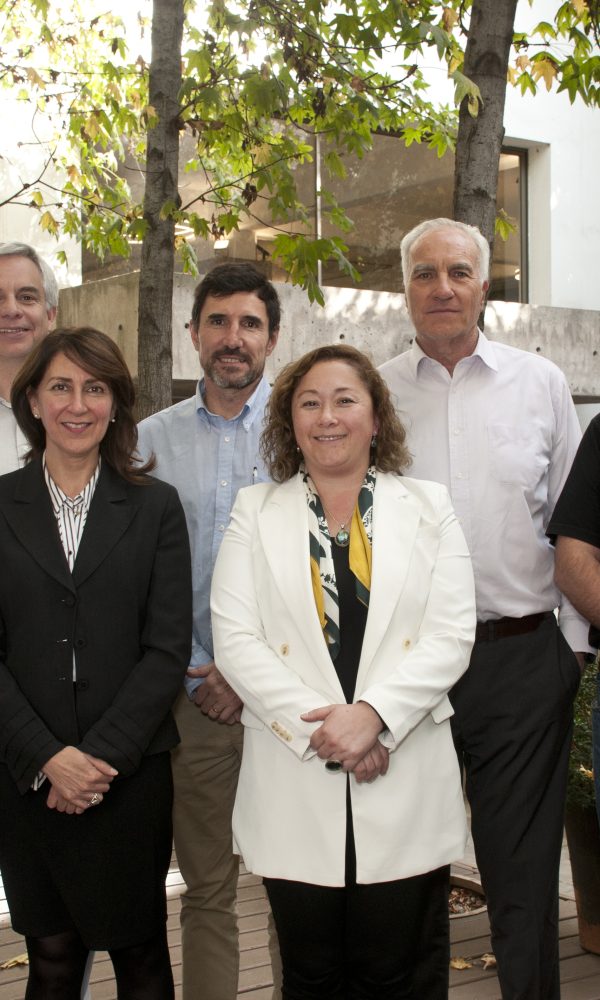 Foto grupal Anesco  600x1000