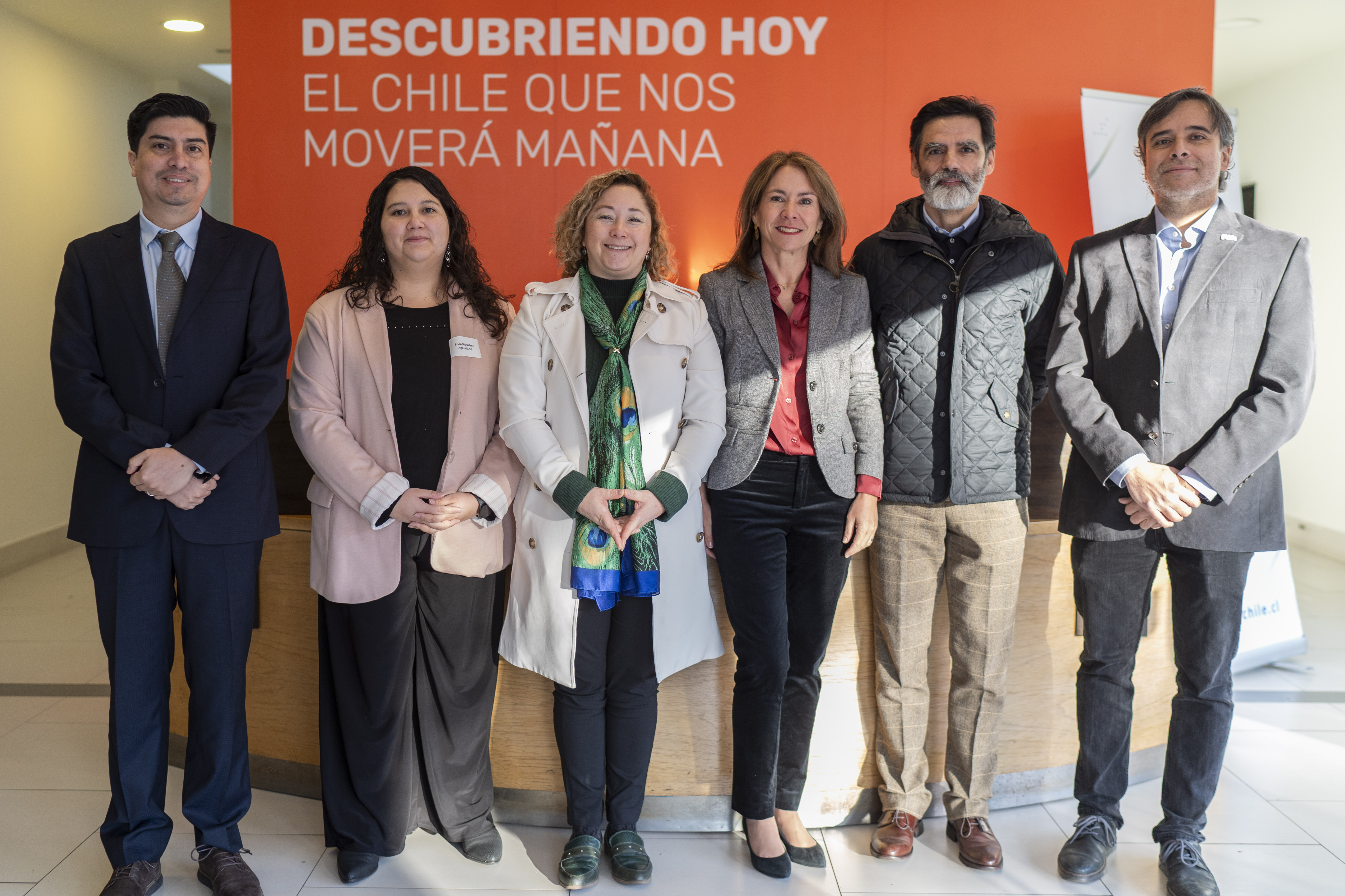 Roberto Celis Rosa Riquelme AgenciaSE Roxana Silva Anesco Chile Susana Jimenez de CPC Hernan Araneda e Ignacio Santelices de FCh
