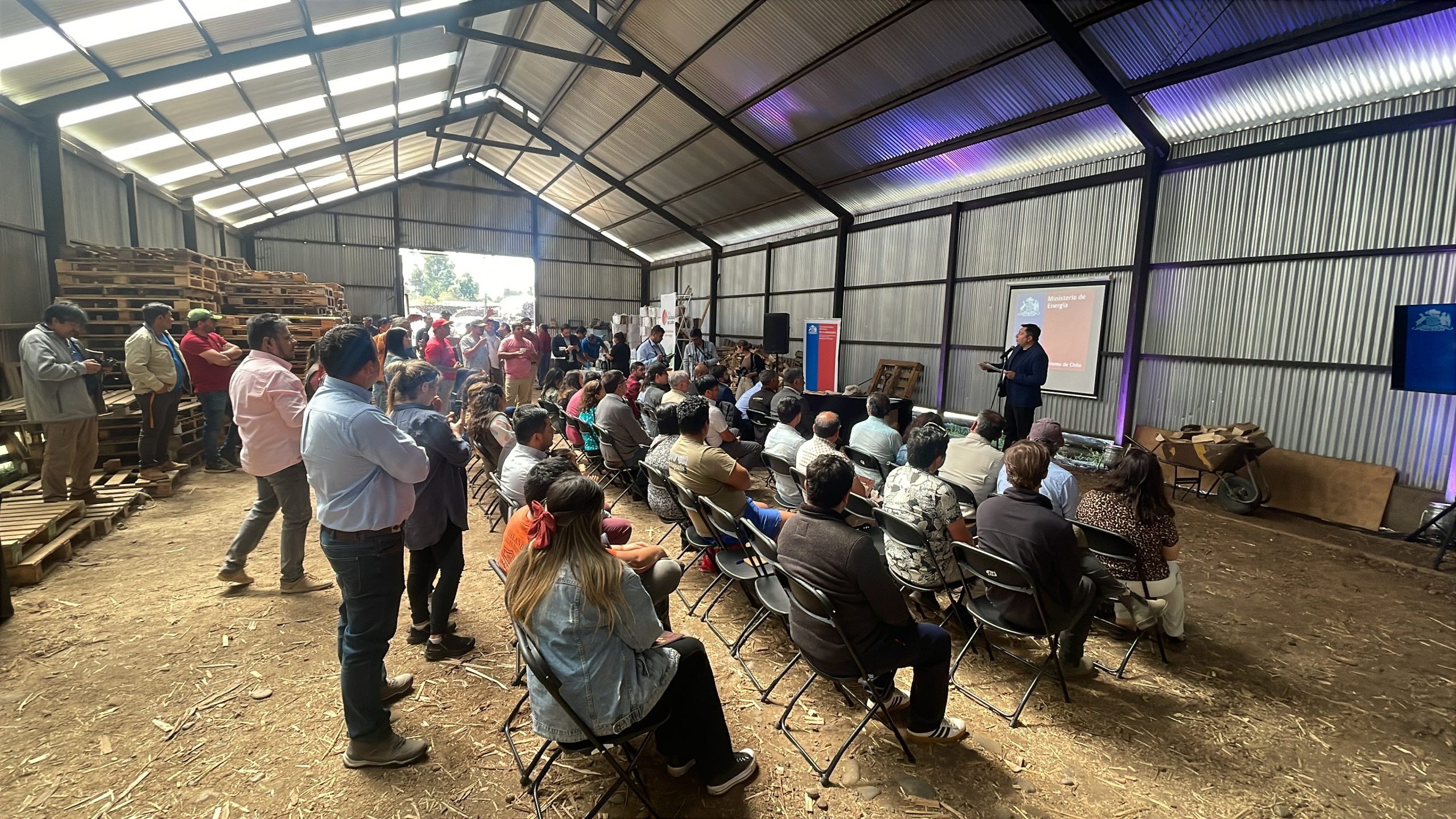 Lanzamiento del programa Leña Más Seca 2025.